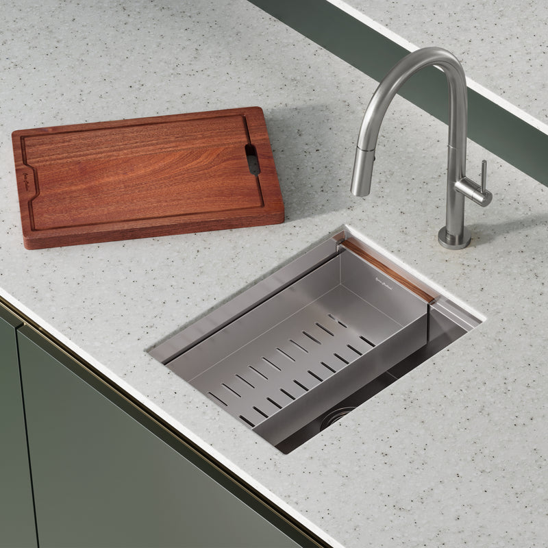 Swiss Madison Rivage 15 x 19 Single Basin Undermount Kitchen Workstation Sink