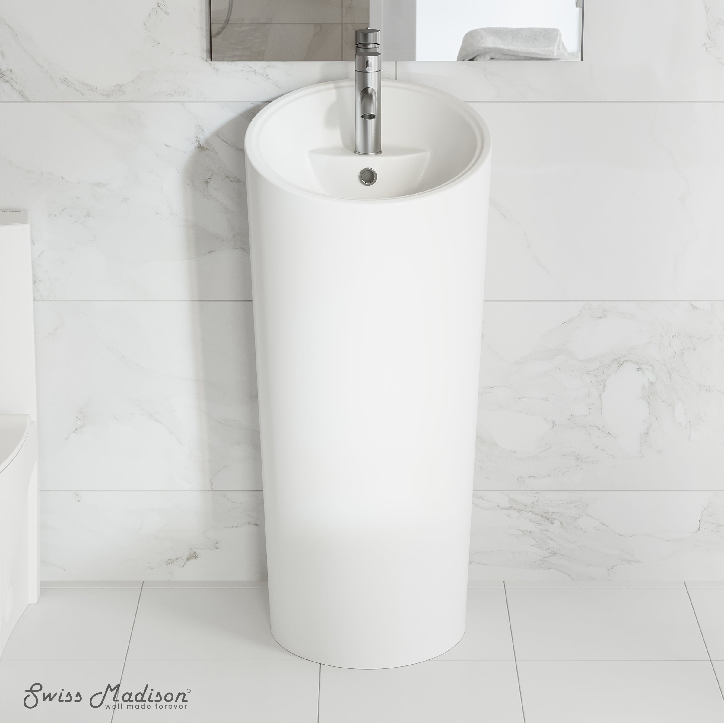 Swiss Madison St. Tropez Circular One Piece Pedestal Sink